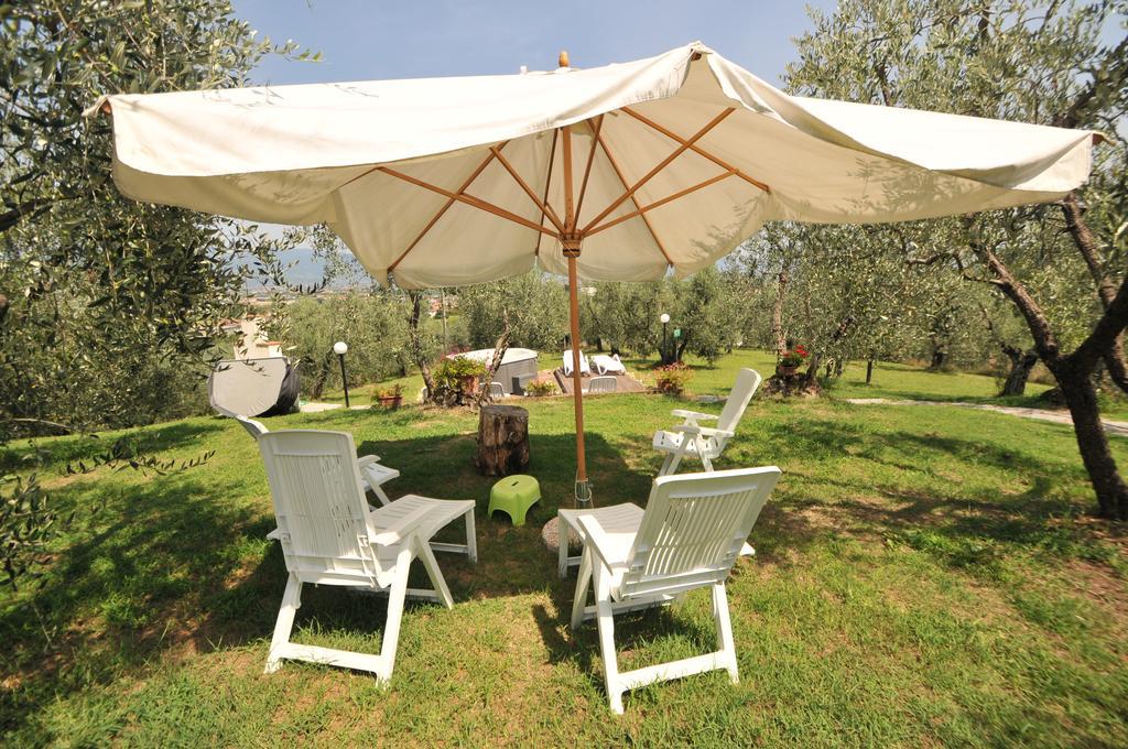Olivia B&B And Apartment Cantagrillo Bagian luar foto