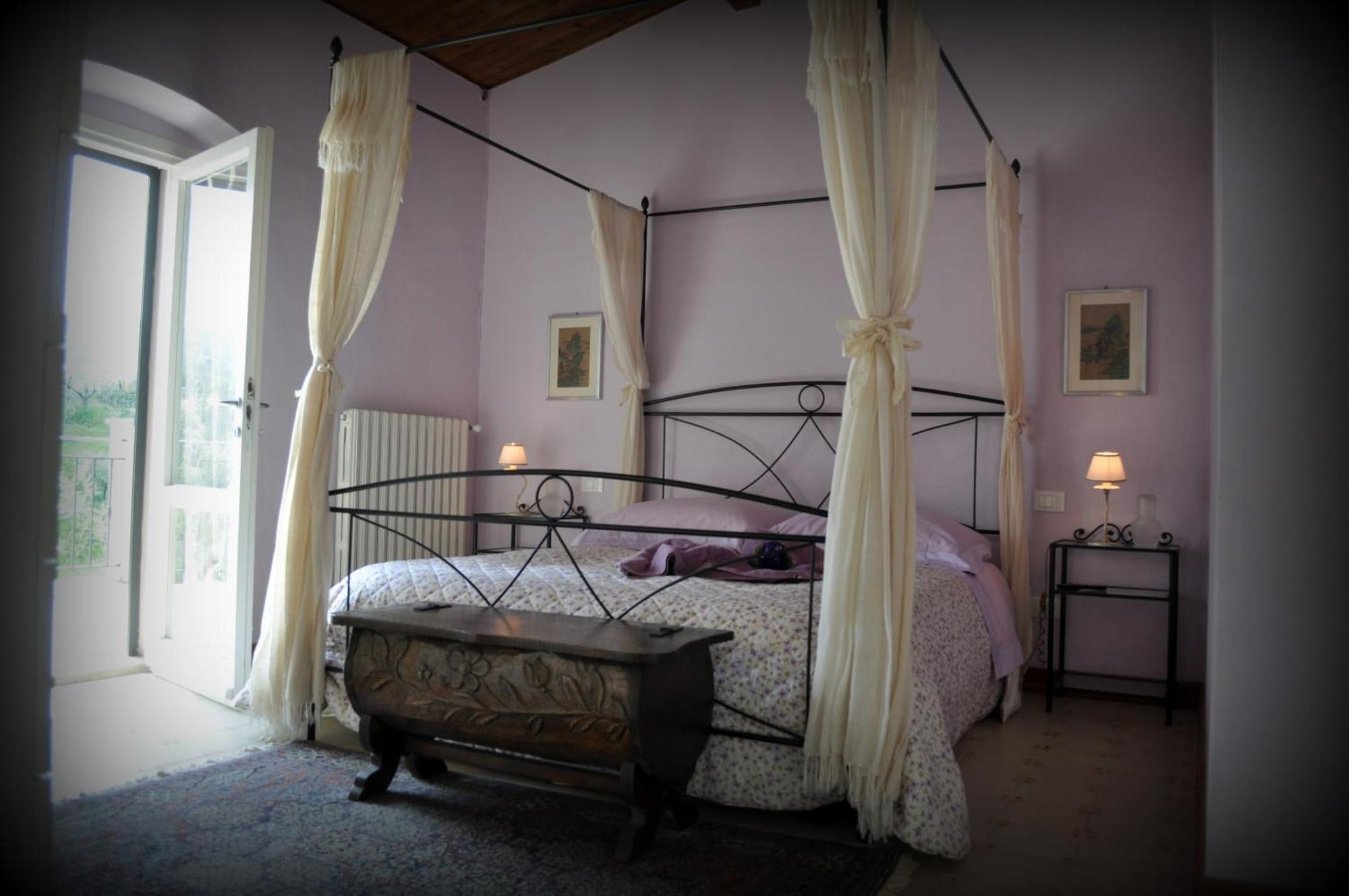 Olivia B&B And Apartment Cantagrillo Bagian luar foto