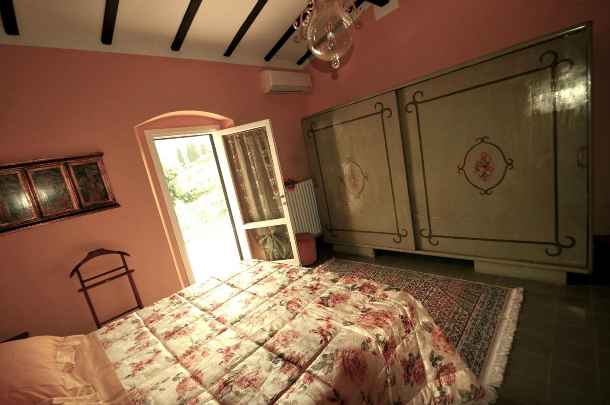 Olivia B&B And Apartment Cantagrillo Ruang foto