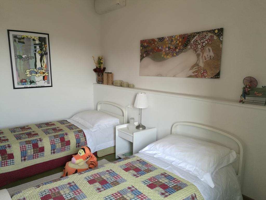 Olivia B&B And Apartment Cantagrillo Bagian luar foto
